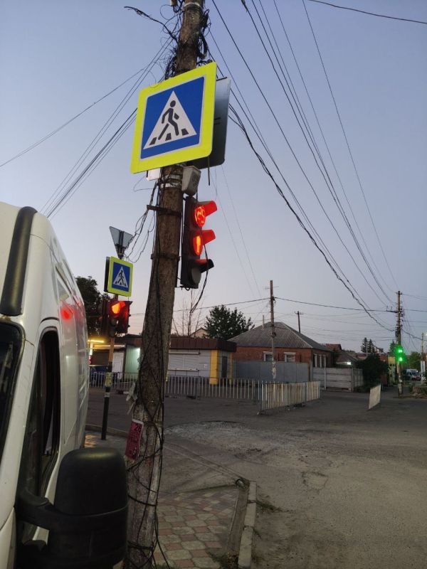 В Ровеньках повышаем безопасность дорожного движения! В Ровеньках повышаем безопасность дорожного движения!