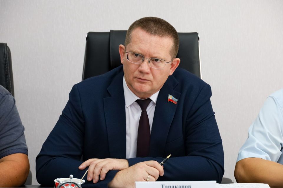 В Комитете по инфраструктуре проработали вопросы переселения граждан из аварийного жилищного фонда