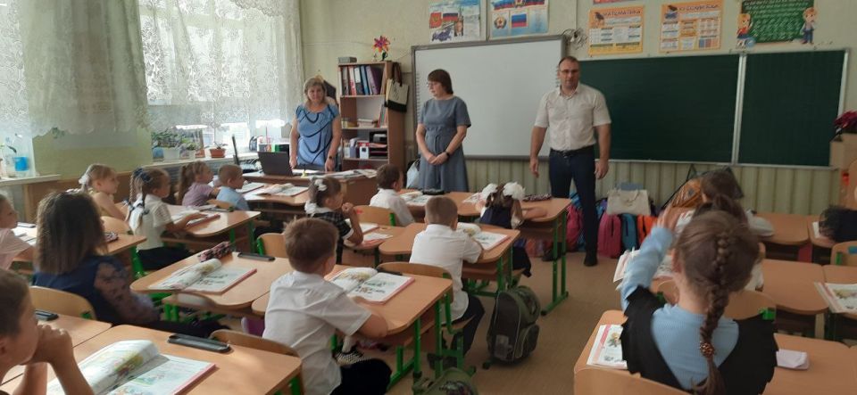 1 сентября – это всегда ответственный и волнительный день и для детей, и для родителей, и для учителей 1 сентября – это всегда ответственный и волнительный день и для детей, и для родителей, и для учителей