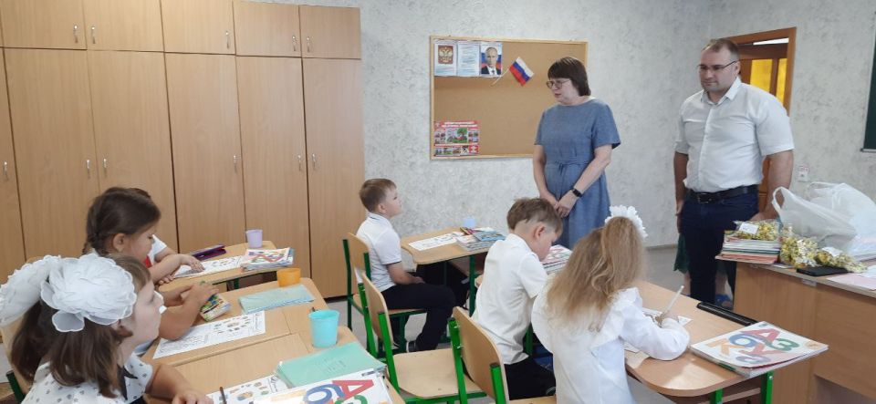 1 сентября – это всегда ответственный и волнительный день и для детей, и для родителей, и для учителей 1 сентября – это всегда ответственный и волнительный день и для детей, и для родителей, и для учителей
