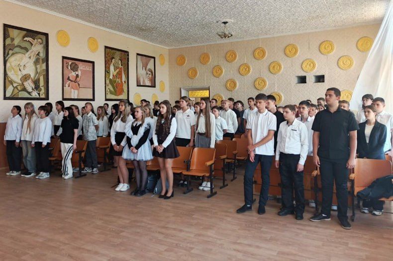 В Червонопартизанской СШ №1 произошло событие, которое, без сомнения, оставит глубокий след в сердцах учеников и педагогов В Червонопартизанской СШ №1 произошло событие, которое, без сомнения, оставит глубокий след в сердцах учеников и педагогов