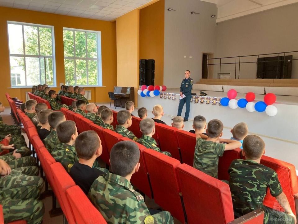 Инспекторским составом Государственного пожарного надзора Старобельского р-на проведена лекция в ГБОУ ЛНР "Старобельский казачий кадетский корпус им. В.Ф. Маргелова" Инспекторским составом Государственного пожарного надзора Старобельского р-на проведена лекция в ГБОУ ЛНР "Старобельский казачий кадетский корпус им. В.Ф. Маргелова"