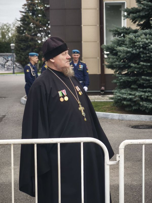Сергей Цемкало: Сила традиций: второй день конференции начался с торжества в РВВДКУ Сергей Цемкало: Сила традиций: второй день конференции начался с торжества в РВВДКУ