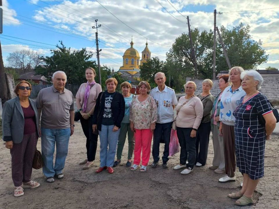 Состоялась автобусная экскурсия «Истоки Алчевска», посвященная 130-летию со дня основания города Состоялась автобусная экскурсия «Истоки Алчевска», посвященная 130-летию со дня основания города