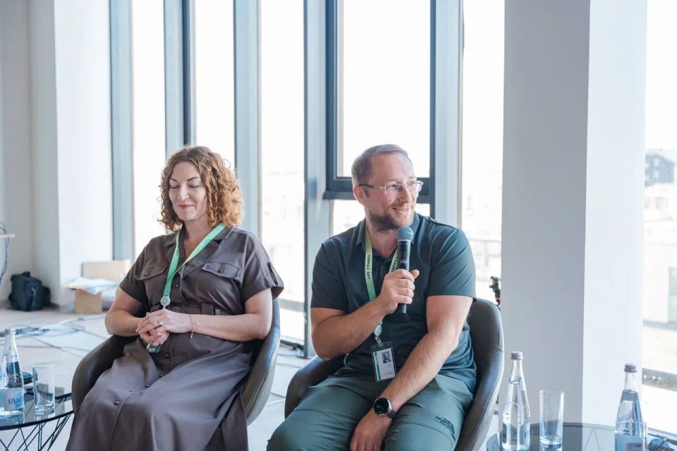 ������ � ���������� �������� �������� �������� ����������, � ����� ����������� � ���������� �������� ��������� ���������� ��������������� ��������� �������� � ��������