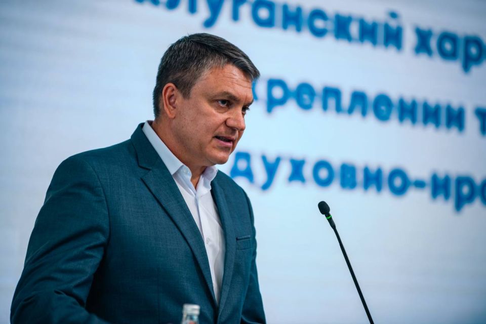 Леонид Пасечник пообщался с участниками СВО из разных регионов страны Леонид Пасечник пообщался с участниками СВО из разных регионов страны