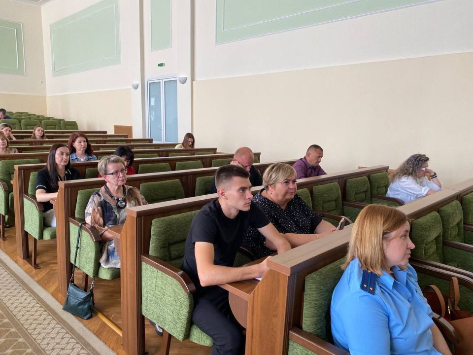 Состоялось XXXII внеочередное заседание Совета муниципального округа муниципальное образование Антрацитовский муниципальный округ Луганской Народной Республики Состоялось XXXII внеочередное заседание Совета муниципального округа муниципальное образование Антрацитовский муниципальный округ Луганской Народной Республики