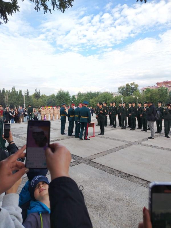 Ученик из Беловодского МО поступил в Новосибирский военный институт Ученик из Беловодского МО поступил в Новосибирский военный институт