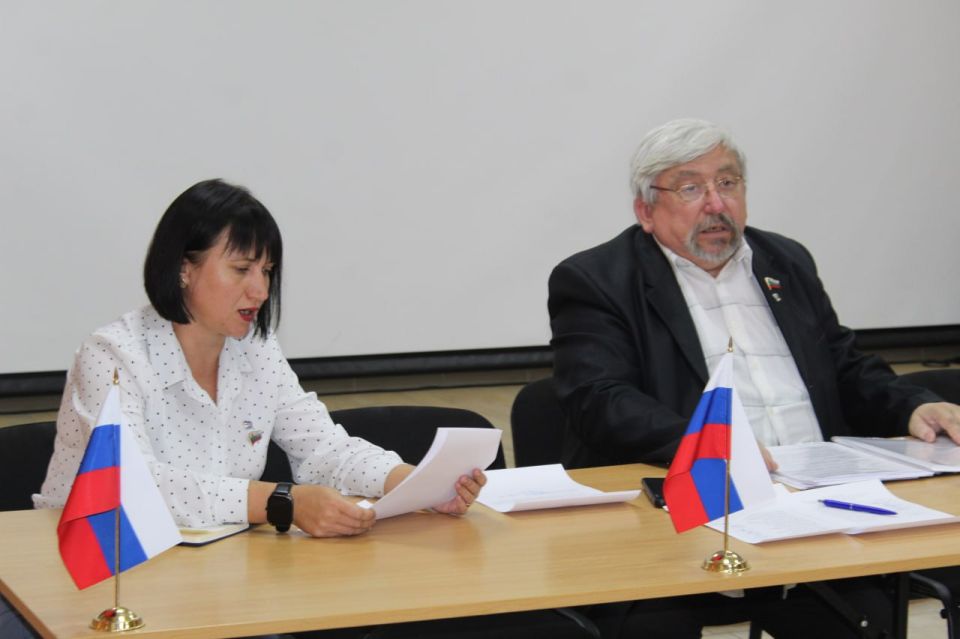 Виталий Коваленко: Принял участие в заседании Совета Беловодского муниципального округа Виталий Коваленко: Принял участие в заседании Совета Беловодского муниципального округа