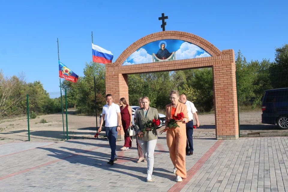 Анна Рослякова продолжила рабочий визит в Кировск Анна Рослякова продолжила рабочий визит в Кировск