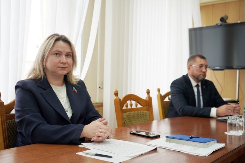 Заседание постоянной комиссии Совета депутатов по правовой политике и связям с общественностью Заседание постоянной комиссии Совета депутатов по правовой политике и связям с общественностью