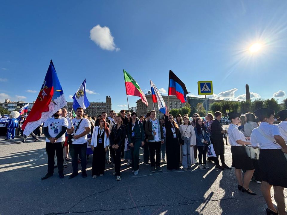 Молодёжь Станично-Луганского МО побывала на Волгоградском молодёжном фестивале #ТриЧетыре Молодёжь Станично-Луганского МО побывала на Волгоградском молодёжном фестивале #ТриЧетыре