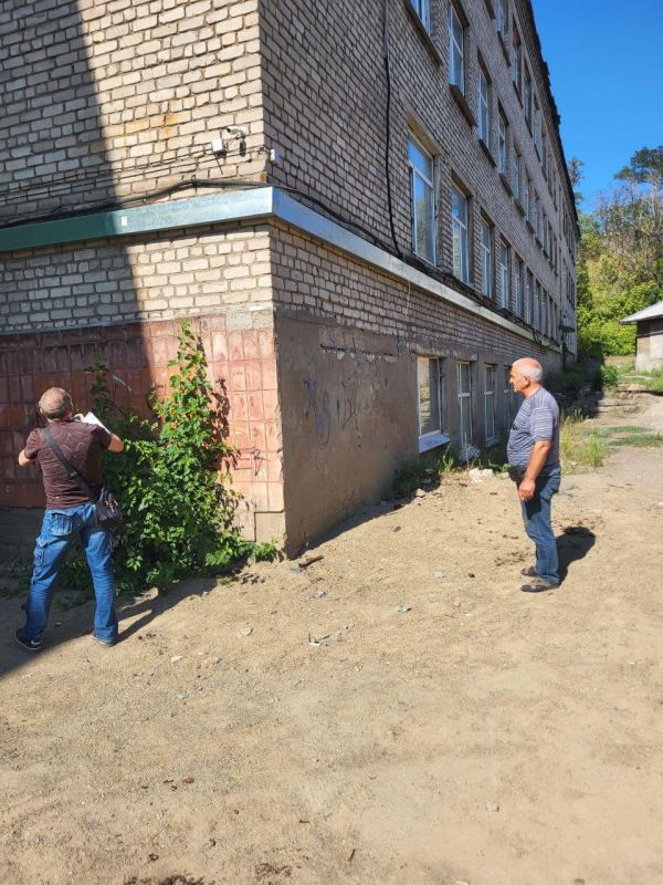 Перевальская гимназия готова к отопительному сезону после ремонта оренбургскими специалистами Перевальская гимназия готова к отопительному сезону после ремонта оренбургскими специалистами
