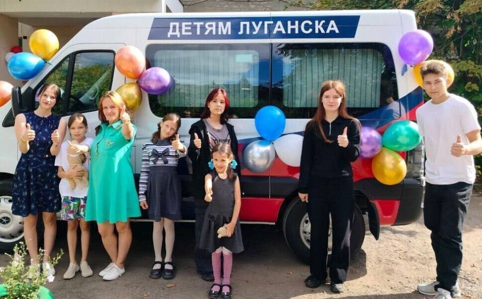 Фонд благотворительной и социальной помощи ПАО «КАМАЗ» передал Семейному центру два автомобиля