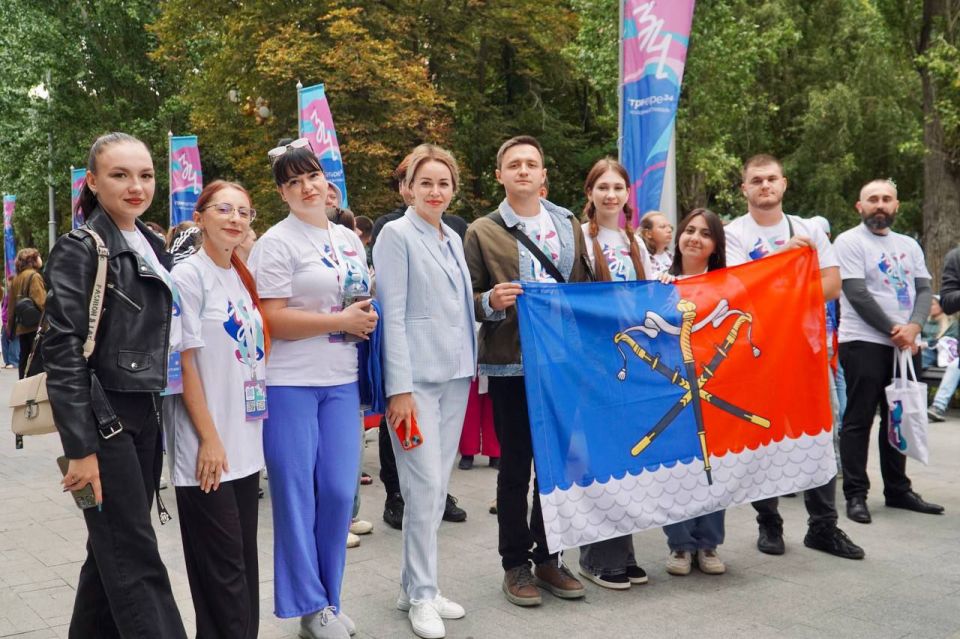 Молодёжь Станично-Луганского МО побывала на Волгоградском молодёжном фестивале #ТриЧетыре Молодёжь Станично-Луганского МО побывала на Волгоградском молодёжном фестивале #ТриЧетыре