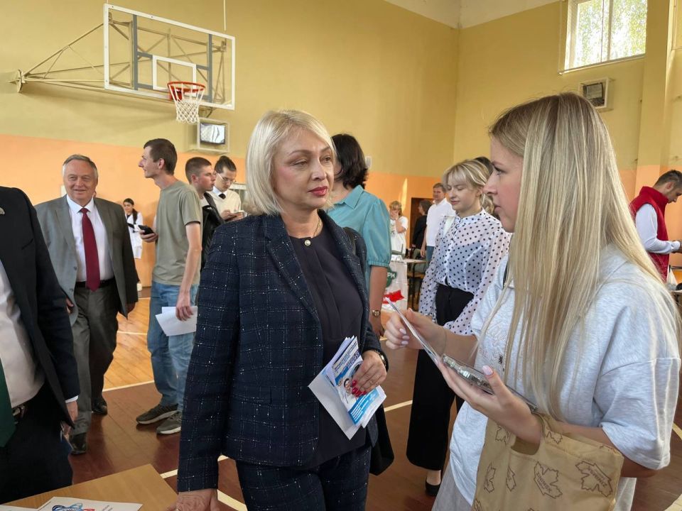 Наталия Пащенко: Ярмарка вакансий «Ординатор и работа» прошла в ЛГМУ им.Свт.Луки Минздрава России – ключ к будущему здравоохранения Республики Наталия Пащенко: Ярмарка вакансий «Ординатор и работа» прошла в ЛГМУ им.Свт.Луки Минздрава России – ключ к будущему здравоохранения Республики