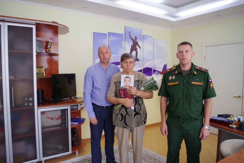 Сергей Крамаренко: Провели ряд встреч с семьями погибших участников СВО Сергей Крамаренко: Провели ряд встреч с семьями погибших участников СВО