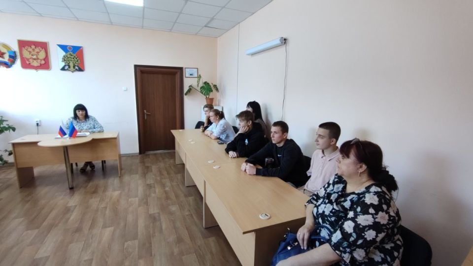 Важное совещание: Обеспечение жильем детей-сирот и детей, оставшихся без попечения родителей Важное совещание: Обеспечение жильем детей-сирот и детей, оставшихся без попечения родителей