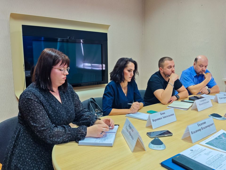 Вопросы организации медицинской помощи на отдаленных территориях города Луганска обсудили в Социальном комитете Вопросы организации медицинской помощи на отдаленных территориях города Луганска обсудили в Социальном комитете