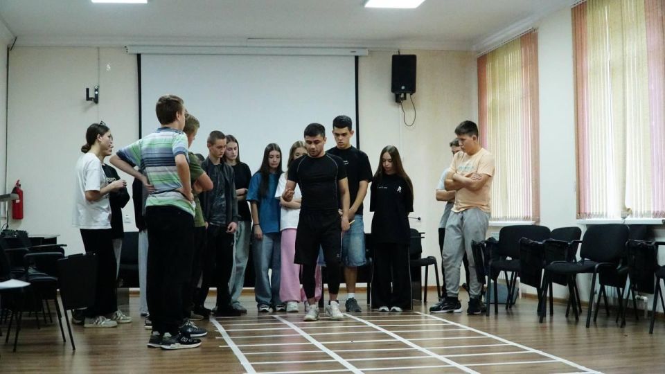 140 ребят из ЛНР завершили участие в «Университетских сменах» 140 ребят из ЛНР завершили участие в «Университетских сменах»