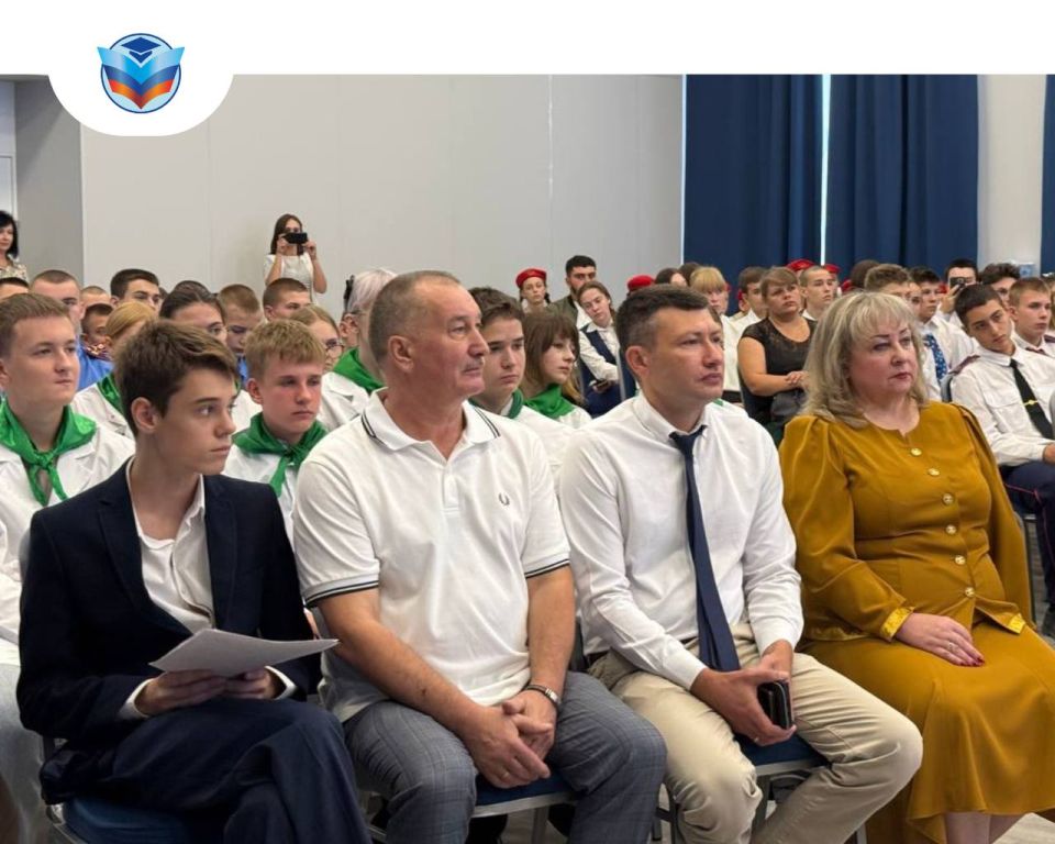 Луганск на связи!. Сегодня центр «Пионер» провел телемост в рамках проекта «Дальний Восток. Росгвардия на связи» Луганск на связи!. Сегодня центр «Пионер» провел телемост в рамках проекта «Дальний Восток. Росгвардия на связи»