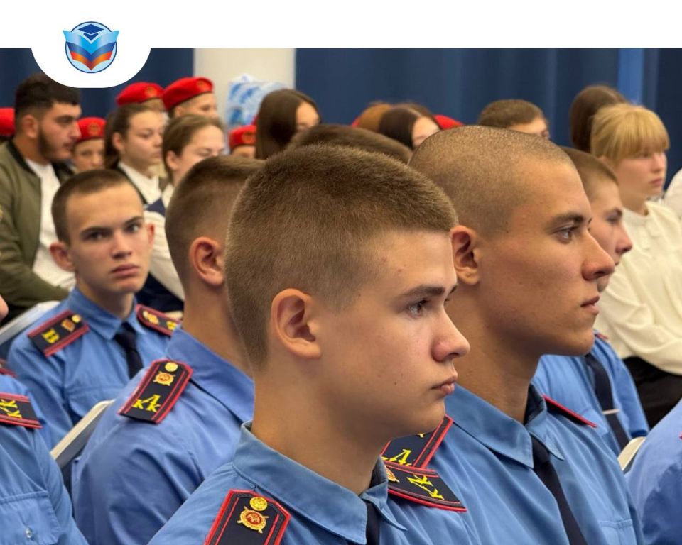 Луганск на связи!. Сегодня центр «Пионер» провел телемост в рамках проекта «Дальний Восток. Росгвардия на связи» Луганск на связи!. Сегодня центр «Пионер» провел телемост в рамках проекта «Дальний Восток. Росгвардия на связи»