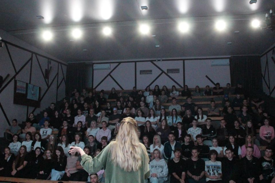 140 ребят из ЛНР завершили участие в «Университетских сменах» 140 ребят из ЛНР завершили участие в «Университетских сменах»