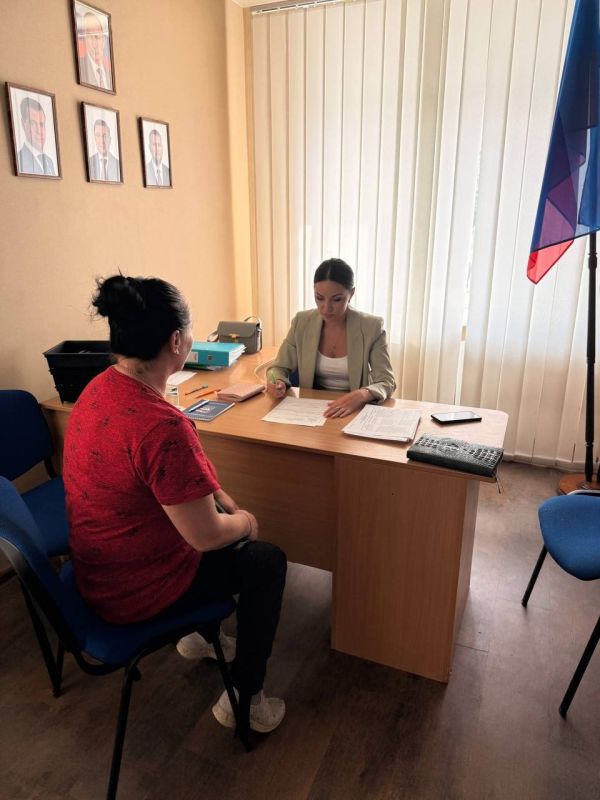 В общественной приемной «Единой России» личный прием граждан провела депутат Совета городского округа Наталья Дудник В общественной приемной «Единой России» личный прием граждан провела депутат Совета городского округа Наталья Дудник