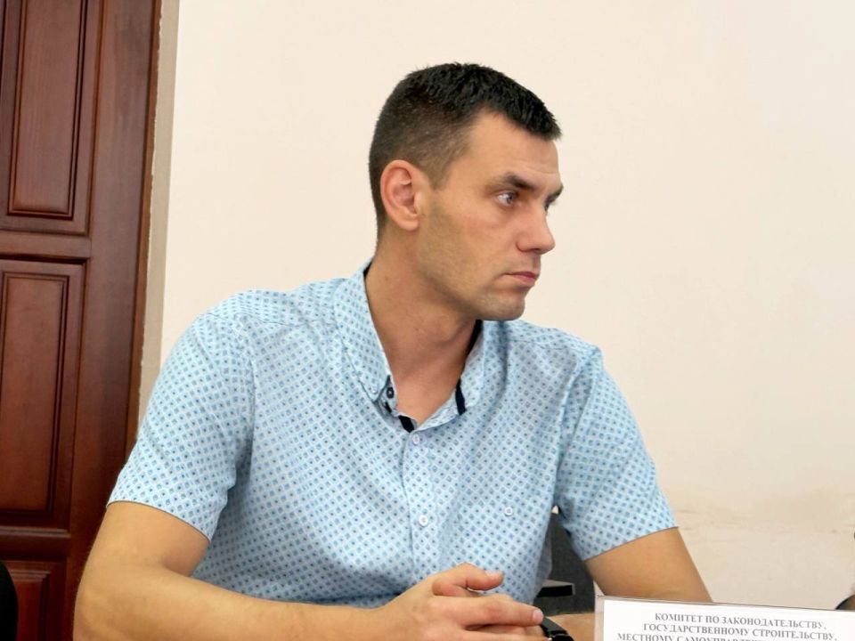 В профильном комитете обсудили законопроект о местном самоуправлении в ЛНР В профильном комитете обсудили законопроект о местном самоуправлении в ЛНР