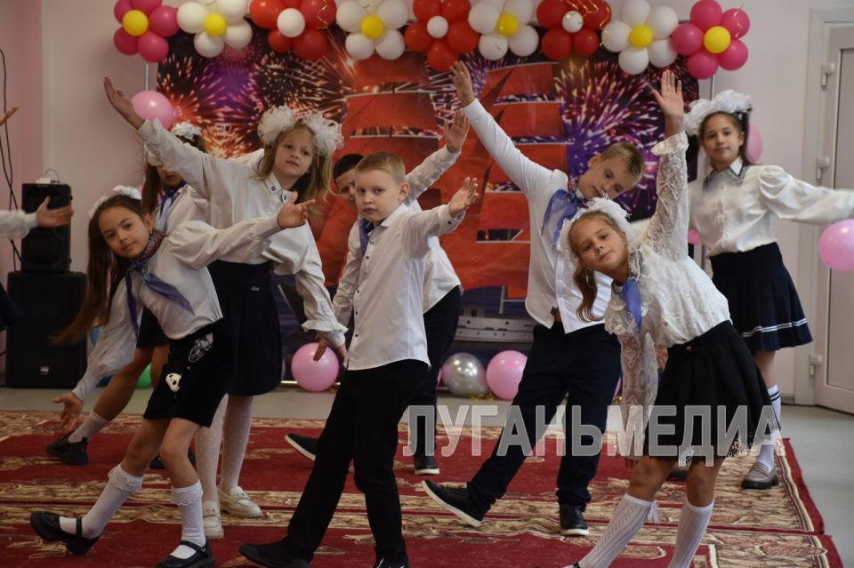 В Первомайске состоялось торжественное открытие детского сада «Аленький цветочек» В Первомайске состоялось торжественное открытие детского сада «Аленький цветочек»