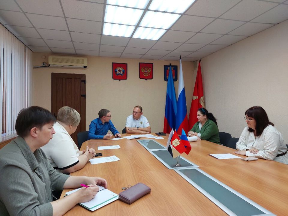 В администрации города состоялось заседание комиссии по проведению конкурсного отбора инициативных проектов в городе Алчевске В администрации города состоялось заседание комиссии по проведению конкурсного отбора инициативных проектов в городе Алчевске