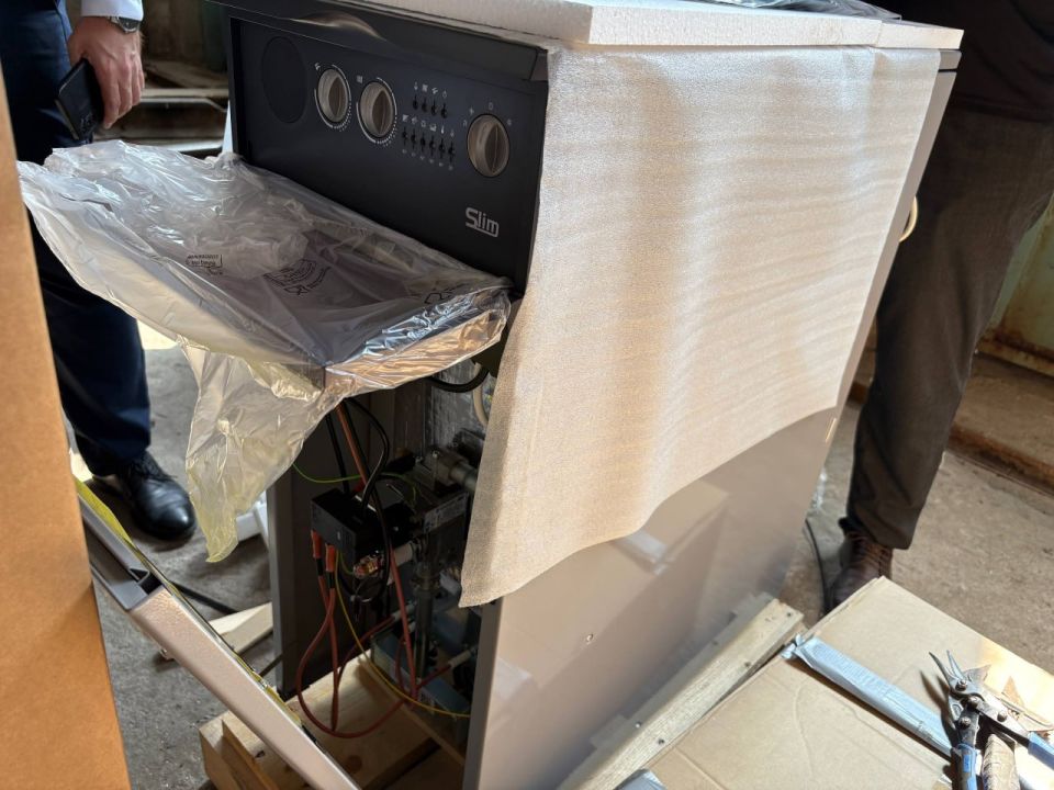 Сергей Соловьев: Сегодня вместе с представителем шеф-региона Республики Башкортостан Ильдаром Хайбулиным и начальником 5 пожарно- спасательного отряда ФПС ГПС Главного управления МЧС России по ЛНР Алексеем Кротовым посетили...