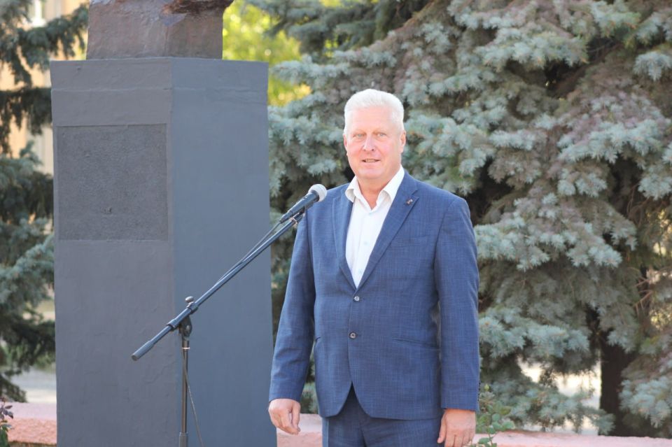 Сергей Козенко: Сегодня принял участие в открытии арт-лаборатории проекта «Твоя история», посвященной Году защитника Отечества