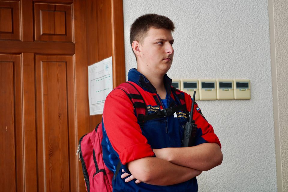 Молодёжь Луганска – это знания, доблесть и безопасность Молодёжь Луганска – это знания, доблесть и безопасность