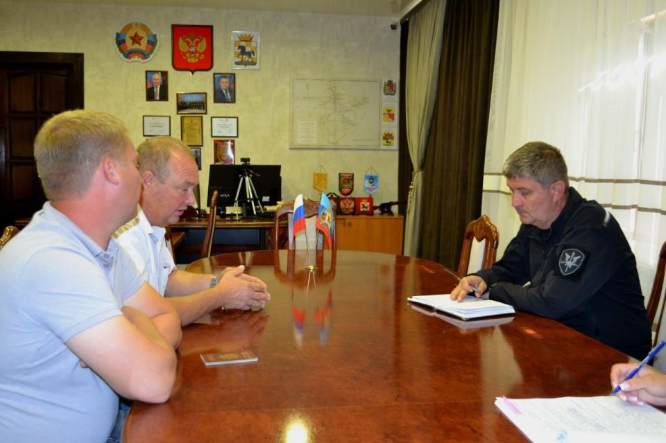 Глава Старобельского муниципального округа Владимир Чернев провёл личный приём граждан Глава Старобельского муниципального округа Владимир Чернев провёл личный приём граждан