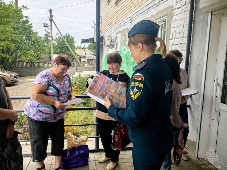 Особый противопожарный режим в ЛНР будет действовать до 31 октября Особый противопожарный режим в ЛНР будет действовать до 31 октября