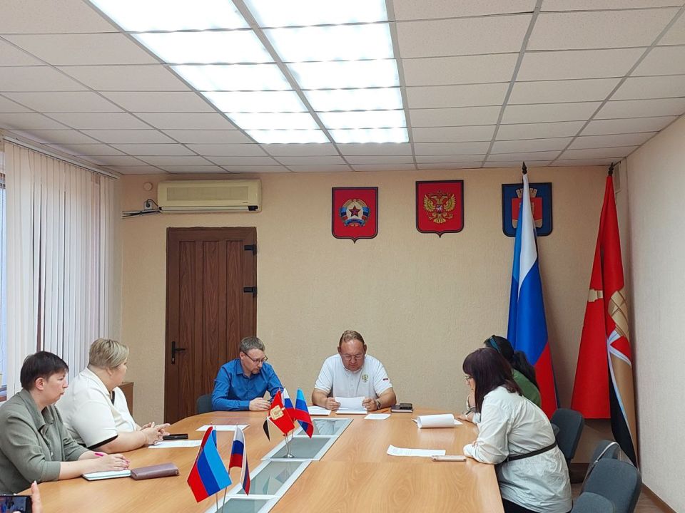 В администрации города состоялось заседание комиссии по проведению конкурсного отбора инициативных проектов в городе Алчевске В администрации города состоялось заседание комиссии по проведению конкурсного отбора инициативных проектов в городе Алчевске