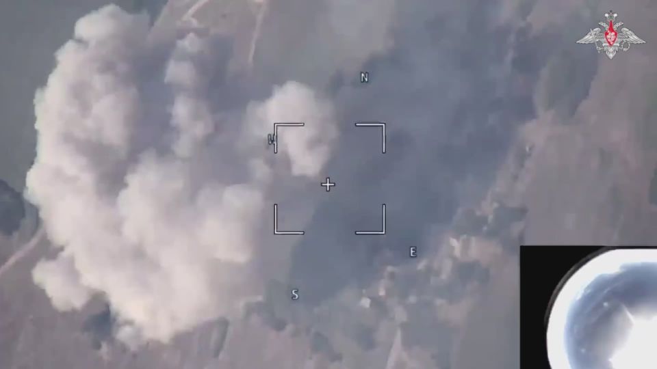 При освобождении населённого пункта Сосновка огневую поддержку бойцам 36-й отдельной мотострелковой бригады группировки войск «Восток» оказывали расчёты артиллерии и ударных БПЛА