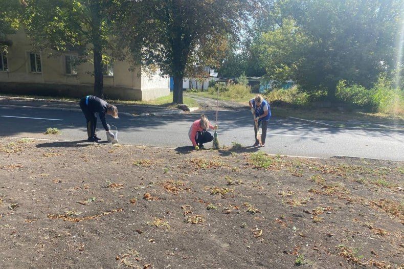 Город Червонопартизанск готовится к открытию обновленной площади Ленина