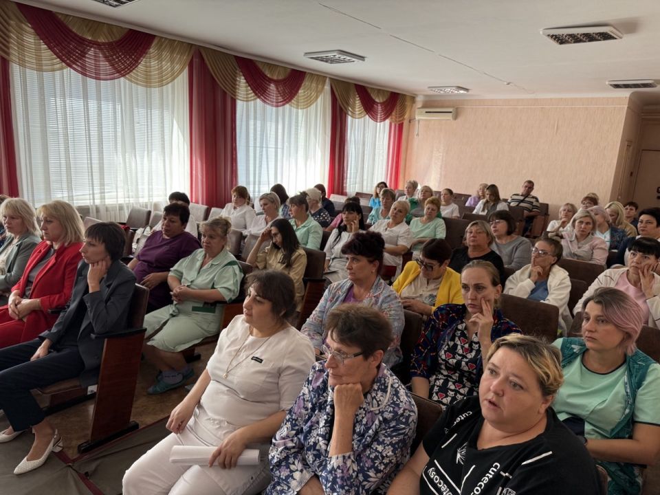 Для сотрудников ответственных за пожарную безопасность, ГБУЗ «Свердловской центральной городской больницы» была проведена лекция на тему: Для сотрудников ответственных за пожарную безопасность, ГБУЗ «Свердловской центральной городской больницы» была проведена лекция на тему: