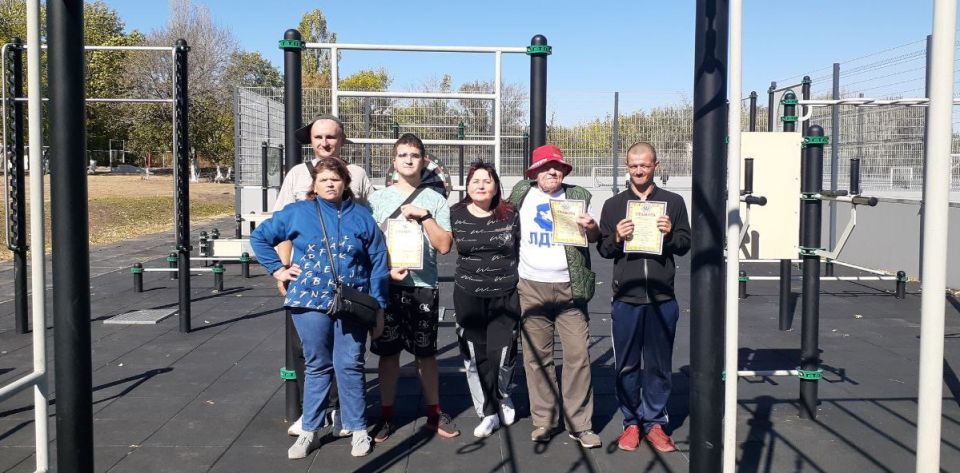 В Краснодоне состоялся турнир по дартсу среди молодежи с особенностями здоровья В Краснодоне состоялся турнир по дартсу среди молодежи с особенностями здоровья