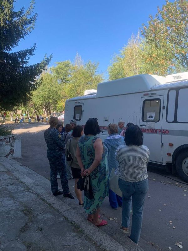 Специалист Краснолучской ЦГМБ «Княгининская» провели выездной прием в г. Петровское Специалист Краснолучской ЦГМБ «Княгининская» провели выездной прием в г. Петровское
