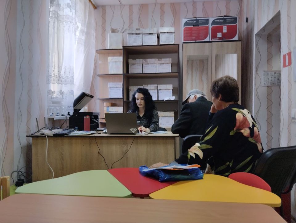 В Старобельском муниципальном округе продолжается работа по обеспечению доступности государственных услуг и социальной инфраструктуры для жителей сельских населённых пунктов В Старобельском муниципальном округе продолжается работа по обеспечению доступности государственных услуг и социальной инфраструктуры для жителей сельских населённых пунктов