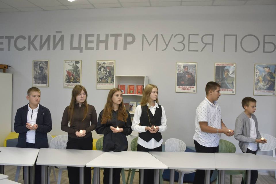Сегодня в Детском центре Музея Победы, МБУ "Марковский районный дом культуры" состоялось мероприятие приуроченное ко Дню памяти жертв фашизма Сегодня в Детском центре Музея Победы, МБУ "Марковский районный дом культуры" состоялось мероприятие приуроченное ко Дню памяти жертв фашизма