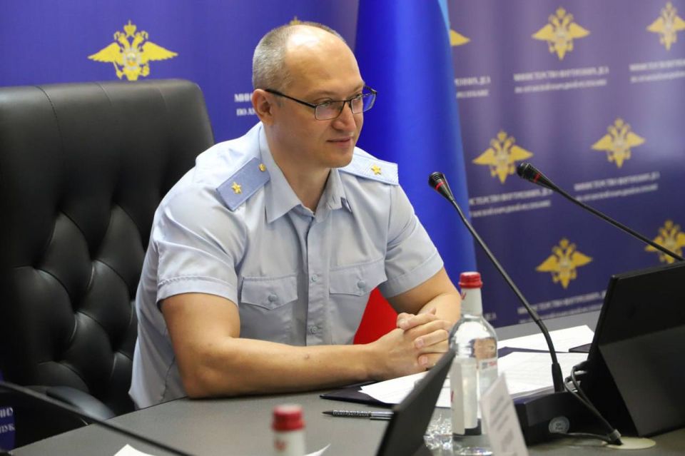 Александр Корниенко провёл рабочее совещание с участием руководителей УРЛС и представителей кадровых подразделений территориальных органов МВД по Луганской Народной Республике