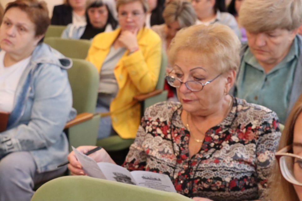 Что такое ТОС? С какой целью создаются, примеры деятельности, финансирование и многие другие вопросы обсудили в городской Администрации с представителями профсоюзных организаций и инициативными жителями города Что такое ТОС? С какой целью создаются, примеры деятельности, финансирование и многие другие вопросы обсудили в городской Администрации с представителями профсоюзных организаций и инициативными жителями города