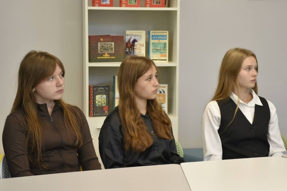 Сегодня в Детском центре Музея Победы, МБУ "Марковский районный дом культуры" состоялось мероприятие приуроченное ко Дню памяти жертв фашизма Сегодня в Детском центре Музея Победы, МБУ "Марковский районный дом культуры" состоялось мероприятие приуроченное ко Дню памяти жертв фашизма