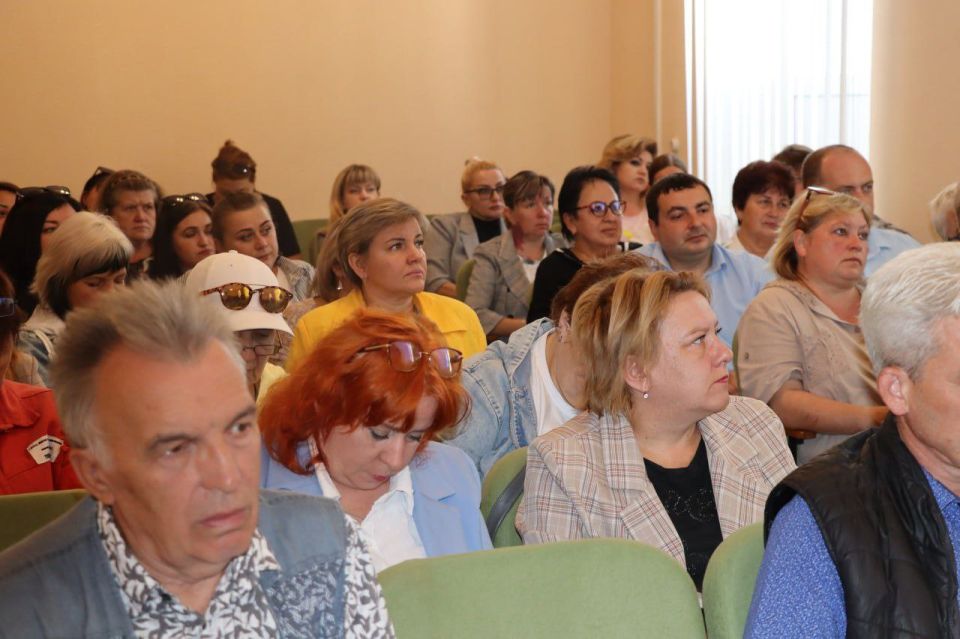 Что такое ТОС? С какой целью создаются, примеры деятельности, финансирование и многие другие вопросы обсудили в городской Администрации с представителями профсоюзных организаций и инициативными жителями города Что такое ТОС? С какой целью создаются, примеры деятельности, финансирование и многие другие вопросы обсудили в городской Администрации с представителями профсоюзных организаций и инициативными жителями города