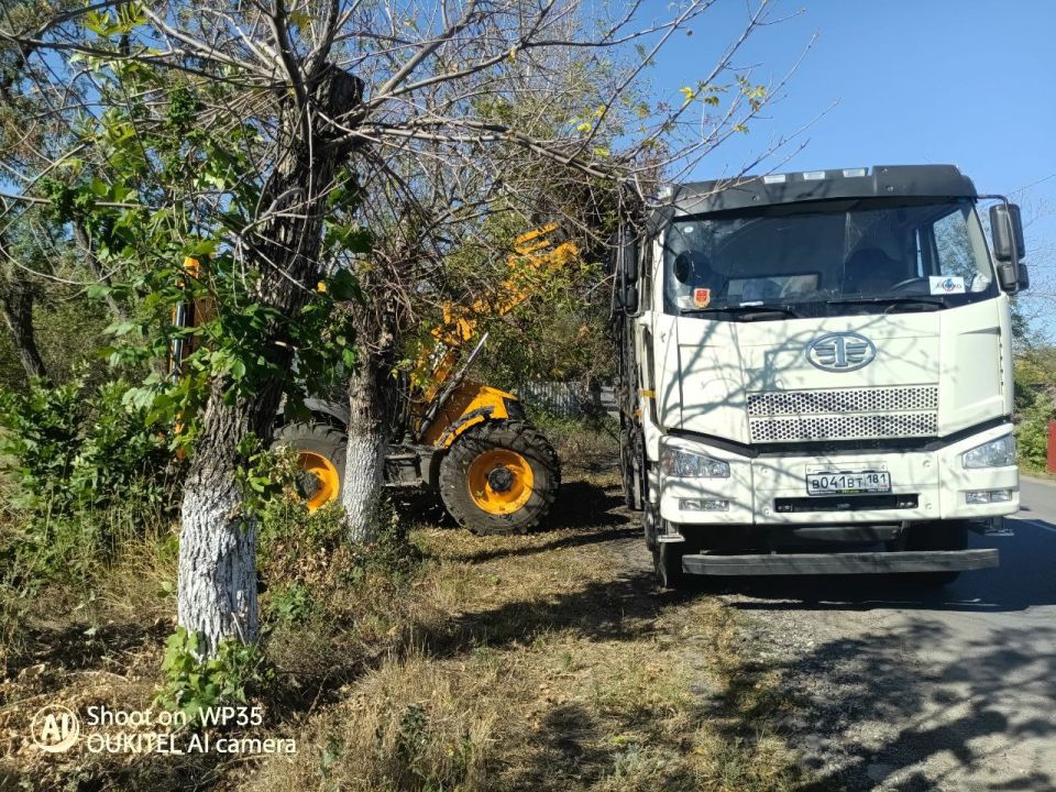 На территории отдела по ОЖД Бугаевка провели уборку несанкционированных свалок На территории отдела по ОЖД Бугаевка провели уборку несанкционированных свалок