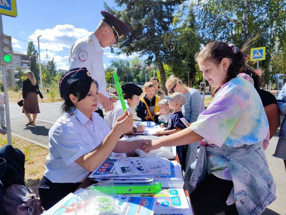 Сотрудники Госавтоинспекции по ЛНР провели мероприятие в рамках празднования Дня города Луганска Сотрудники Госавтоинспекции по ЛНР провели мероприятие в рамках празднования Дня города Луганска